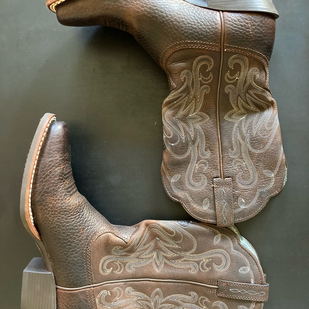 Ariat Cowgirl Boots
